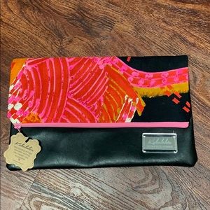 Kahulale’a Vintage Fabric Clutch New w/tags